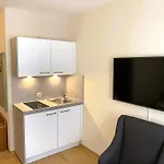 Boardinghouse Muenchner Hof 3*