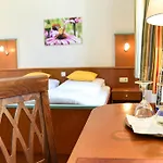 Boardinghouse Muenchner Hof Hotel