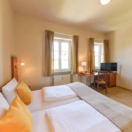 Boardinghouse Hotel Pfarrkirchen