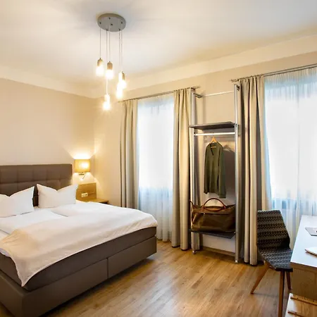 Boardinghouse Muenchner Hof Szálloda