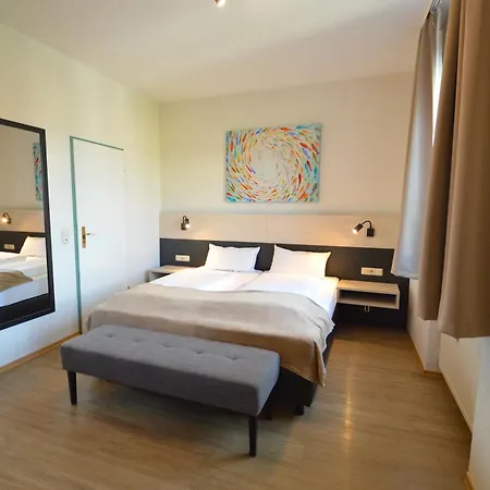 Boardinghouse Muenchner Hof ホテル 3*