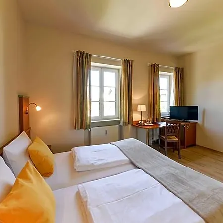 Boardinghouse Muenchner Hof 파키르셴