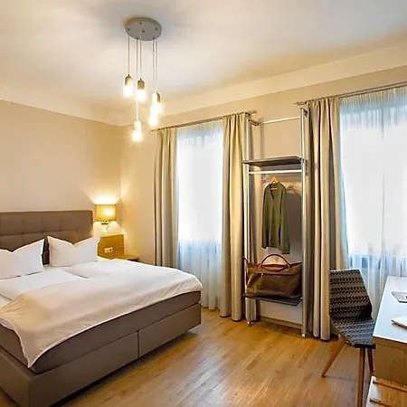 Boardinghouse Muenchner Hof